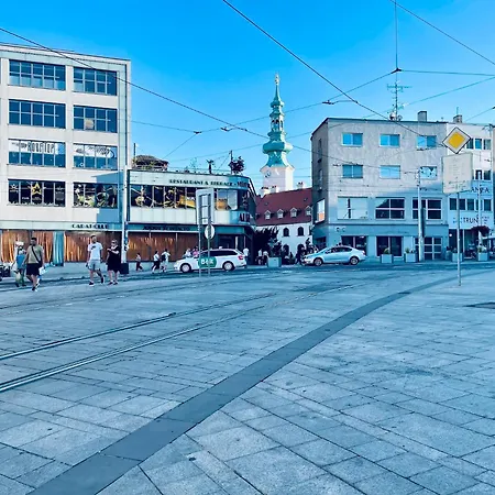 Center 2 Μπρατισλάβα