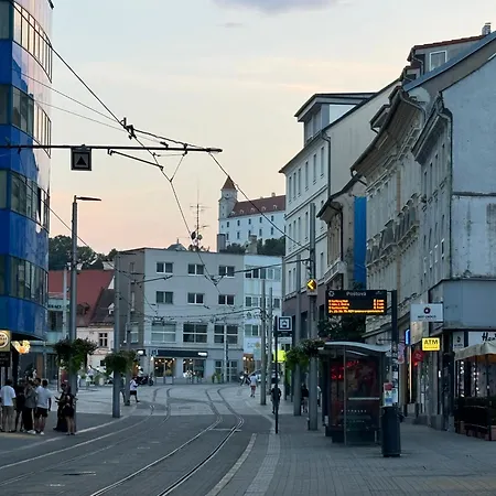 Center 2 Διαμέρισμα *